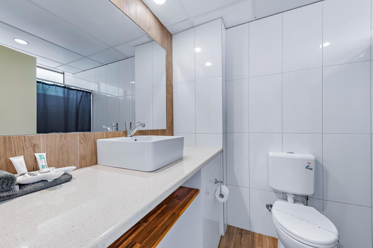 Ocean View Apartment 14 Еърли Бийч Екстериор снимка